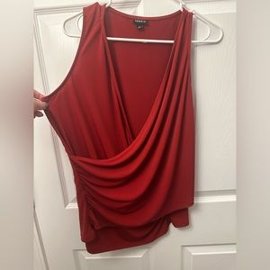 Red sleeveless v-neck mock wrap blouse Size 1 Torrid